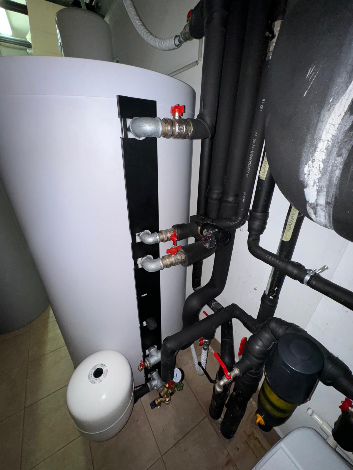 WhatsApp Image 2025-10-07 at 19.37.058